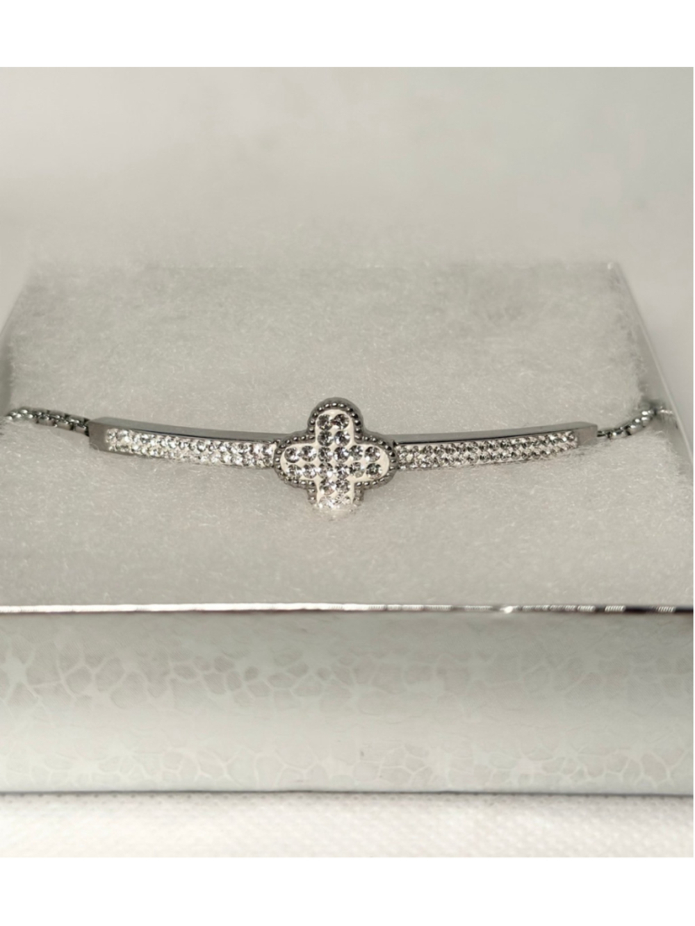 Adjustable Silver bracelet - Picture 2 of 4